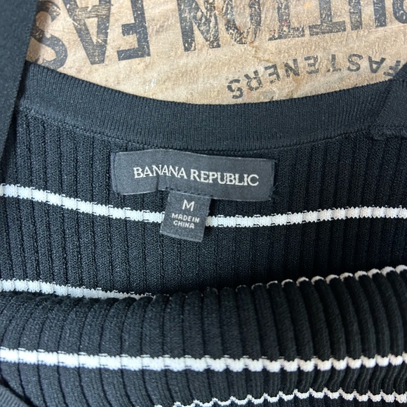 Banana Republic Black and White Striped Midi Dress - Picture 6 of 9